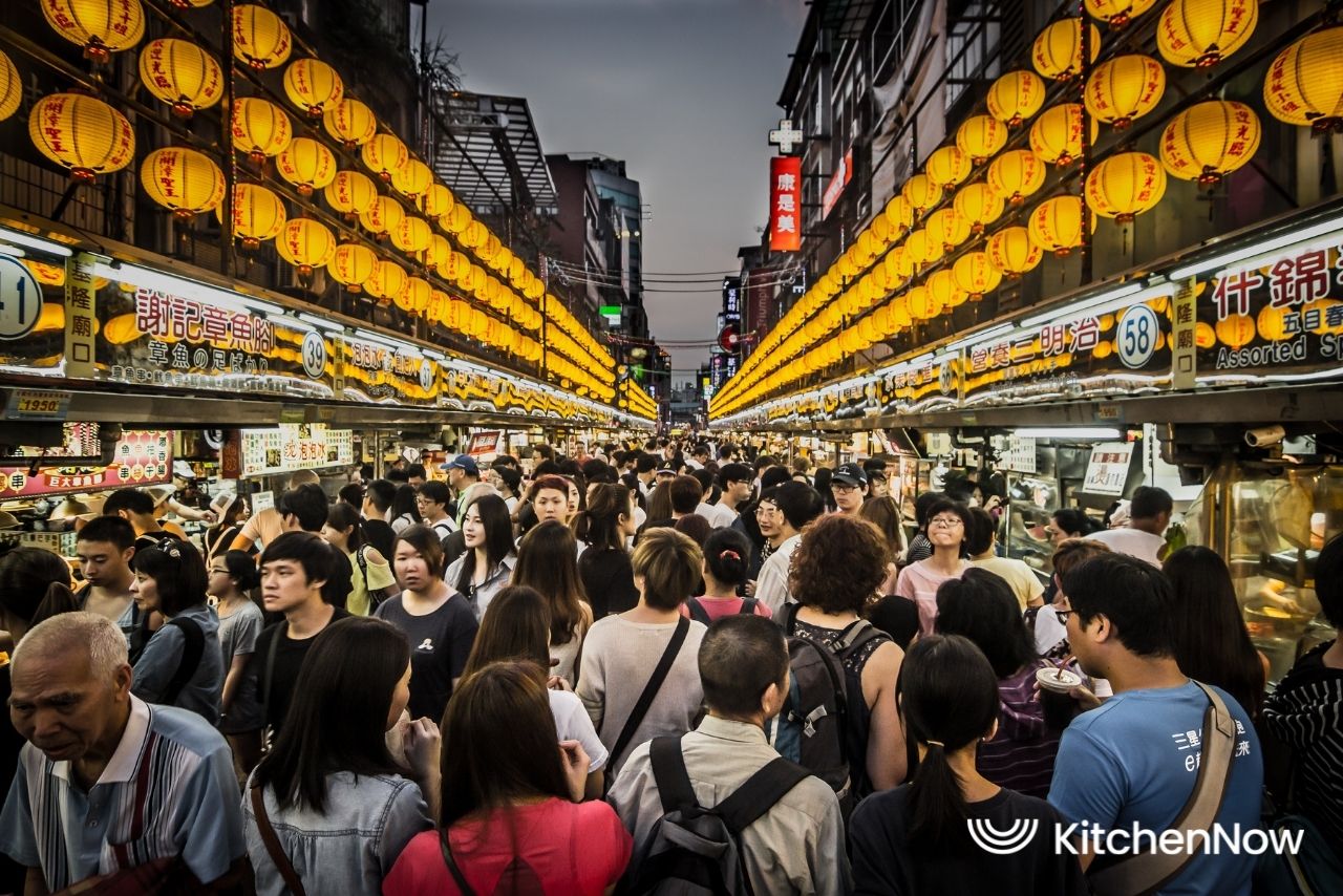 taiwan-street-location-night-market-snack-streetfood